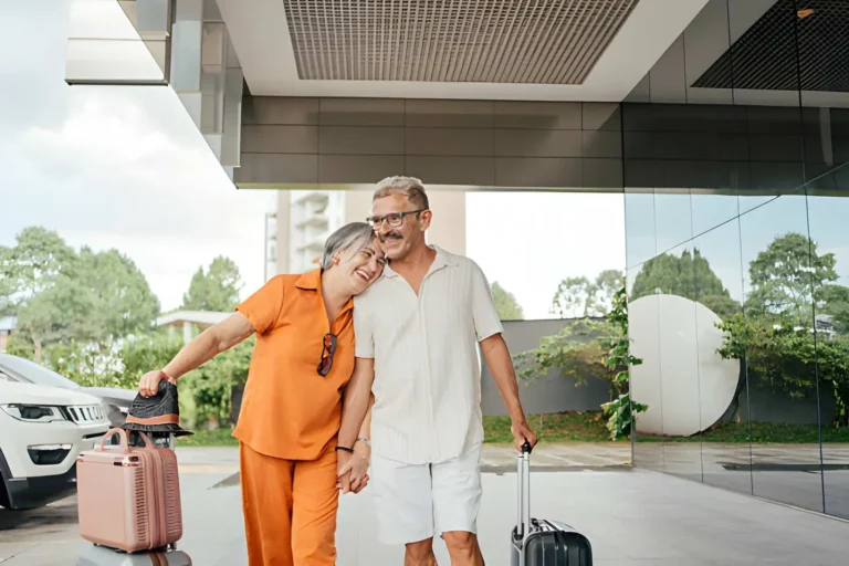 Meilleurs pays pour la retraite : deux couples